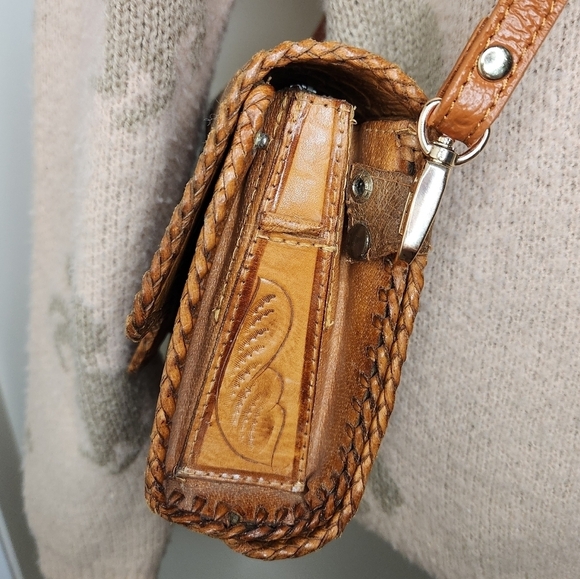 70s Reversible Handtooled Leather Purse - Picture 13 of 16